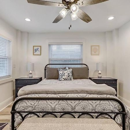 Beachside Retreat Awaits At Jacksonville Beach Ngoại thất bức ảnh